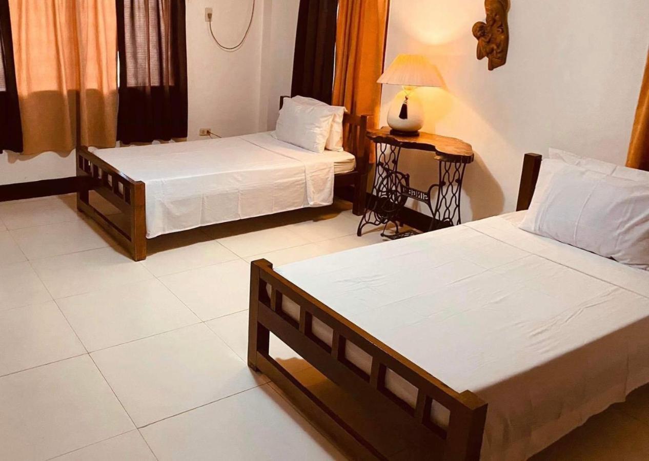 Casa Don Julian Guesthouse Bais エクステリア 写真
