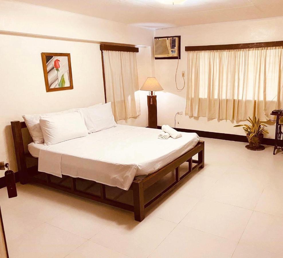 Casa Don Julian Guesthouse Bais エクステリア 写真