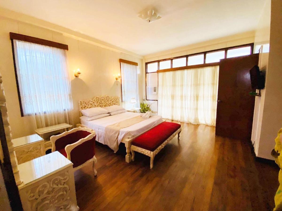 Casa Don Julian Guesthouse Bais エクステリア 写真